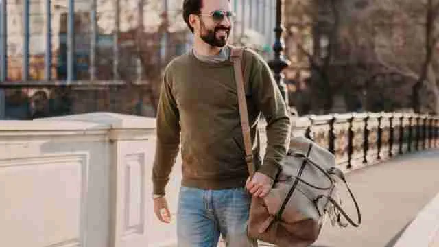 Top Duffle Bags For Men On Amazon: Combining Convenience With Portability