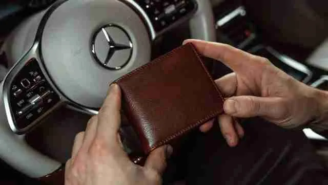 Top Leather Wallets For Men: Crafting Style, Strength, And Sophistication In Every Pocket