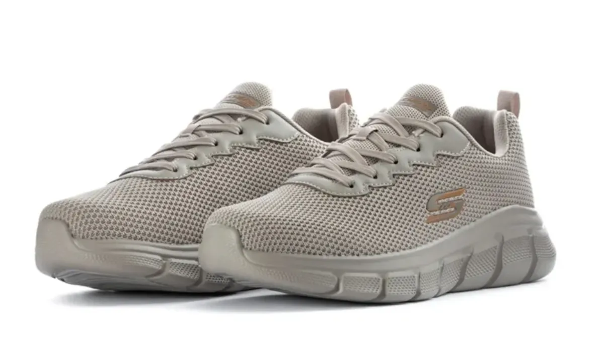 How Memory Foam Sockliners In Shoes Distribute Foot Pressure To Reduce Heel Pain?