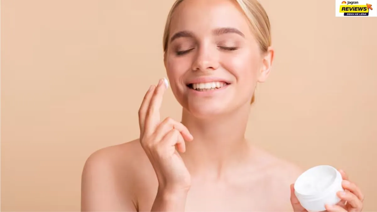 Skincare Essentials for Oily Skin That You Should Not Miss During Summers