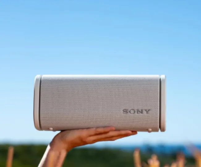 Sony ULT Field 5 Bluetooth Speaker, 100W Bass (2 Modes), 25Hr Battery, Power Bank, IP67 Waterproof, Quick Charge, Party Light, Connect, Strap-White