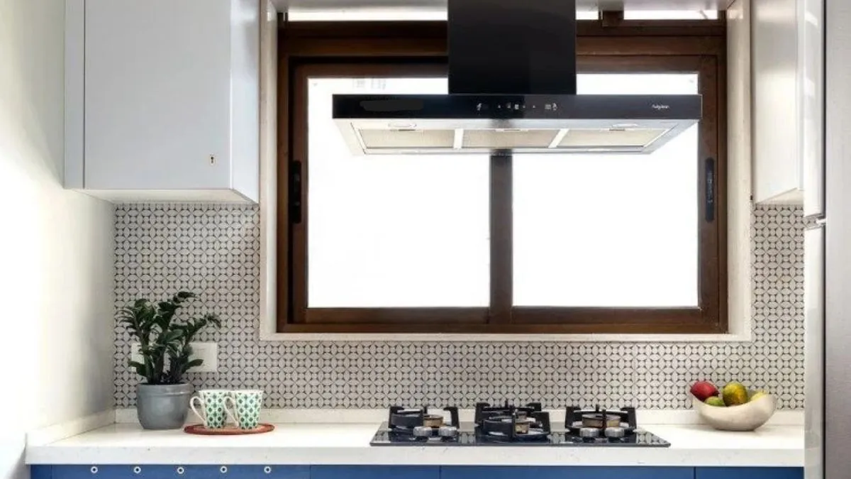 Filterless Faber Chimney For Kitchen
