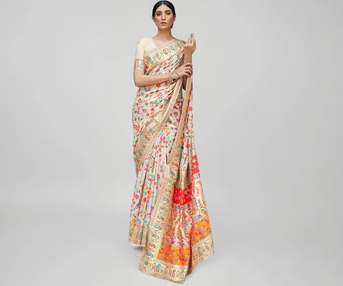 SGF11- Women's Kanjivaram Pure Soft Silk Handloom Saree Pure Golden Zari With Blouse Piece