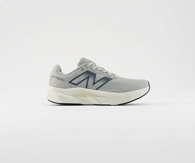 New Balance Men FC Propel Running Shoes