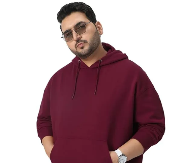 Upgrade your casual wardrobe with these rugged and comfy men's sweatshirts under 999